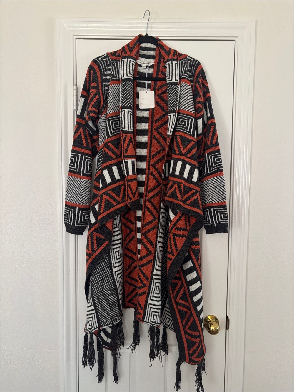 NWT DAVI & DANI Rust Black White Geometric Open-Front Fringe Cardigan